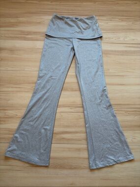 Y2K Light Gray Flare Leg / Wide Leg Yoga Pants